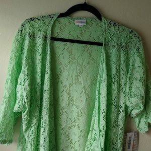 Lularoe Small Mint Lace Shirley